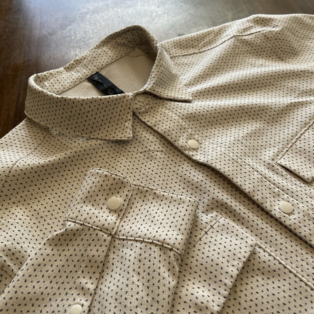 Lululemon Airing Easy Overshirt Ventlight Mesh Off White Mens Medium Geometric